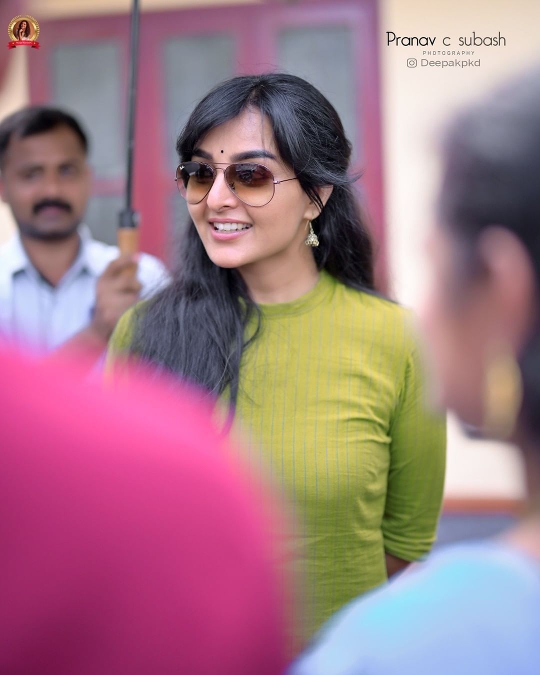 റെയിബാന്‍ ഗ്ലാസുവെച്ച് മഞ്ജുവേച്ചി: തരംഗമായി മഞ്ജുവാര്യരുടെ പുതിയ ചിത്രം