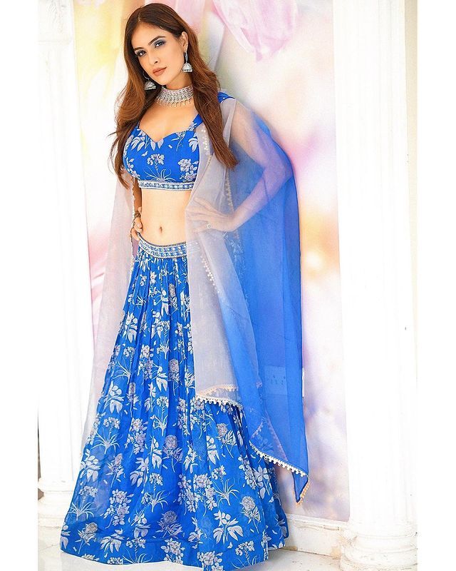 నేహా మాలిక్ వెడ్డింగ్ కలెక్షన్ ఓ వైపు మరోవైపు ఇలా (ఫోటోలు)