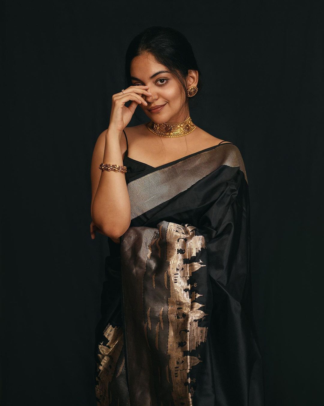 'മണി ഹീസ്റ്റ്' 5 എപ്പിസോഡും ഒറ്റയടിക്ക് കണ്ട ശേഷം ഞാൻ', അഹാനയുടെ പുതിയ ചിത്രങ്ങൾ വൈറൽ