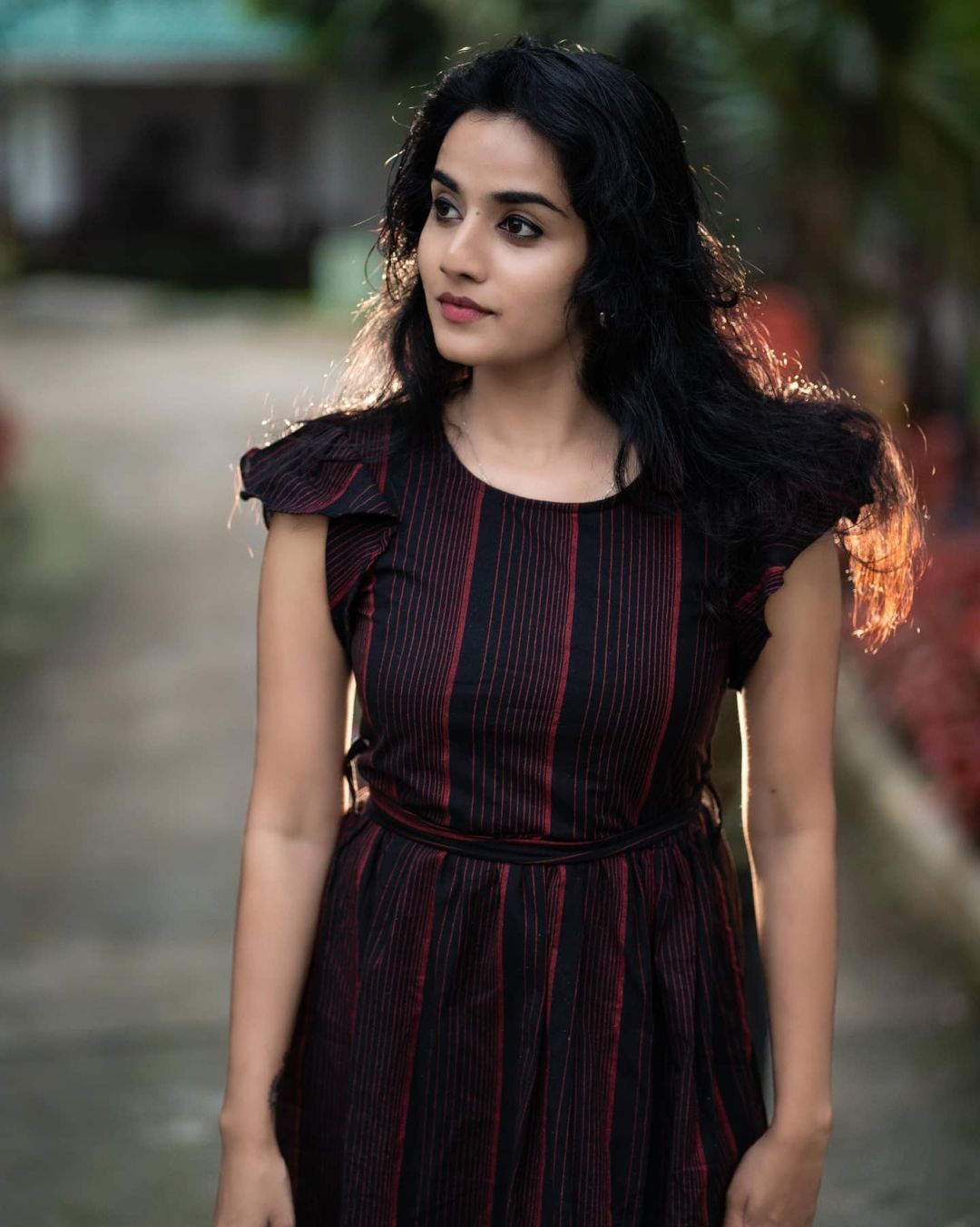 പുത്തന്‍ മേക്കോവറില്‍ ആന്‍ ശീതള്‍; സുന്ദരിയായിട്ടുണ്ടെന്ന് സോഷ്യല്‍ മീഡിയ