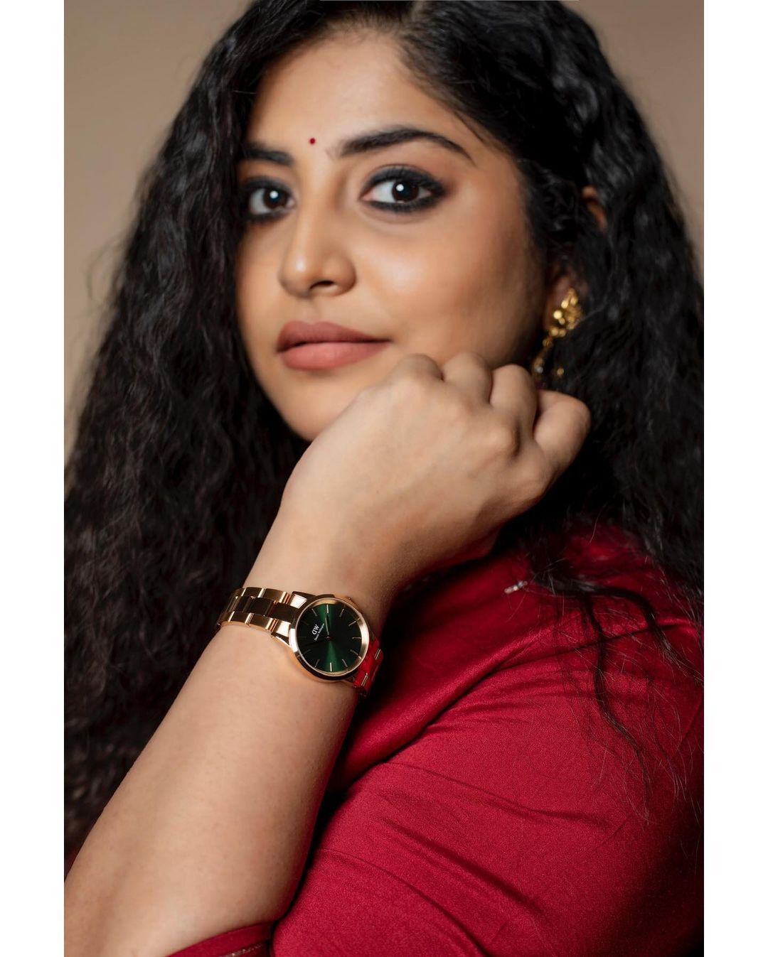 ക്രിസ്തുമസ് അടിച്ചുപൊളിച്ച് മഞ്ജിമ; പുതിയ ചിത്രങ്ങള്‍ ഏറ്റെടുത്ത് സോഷ്യല്‍ മീഡിയ