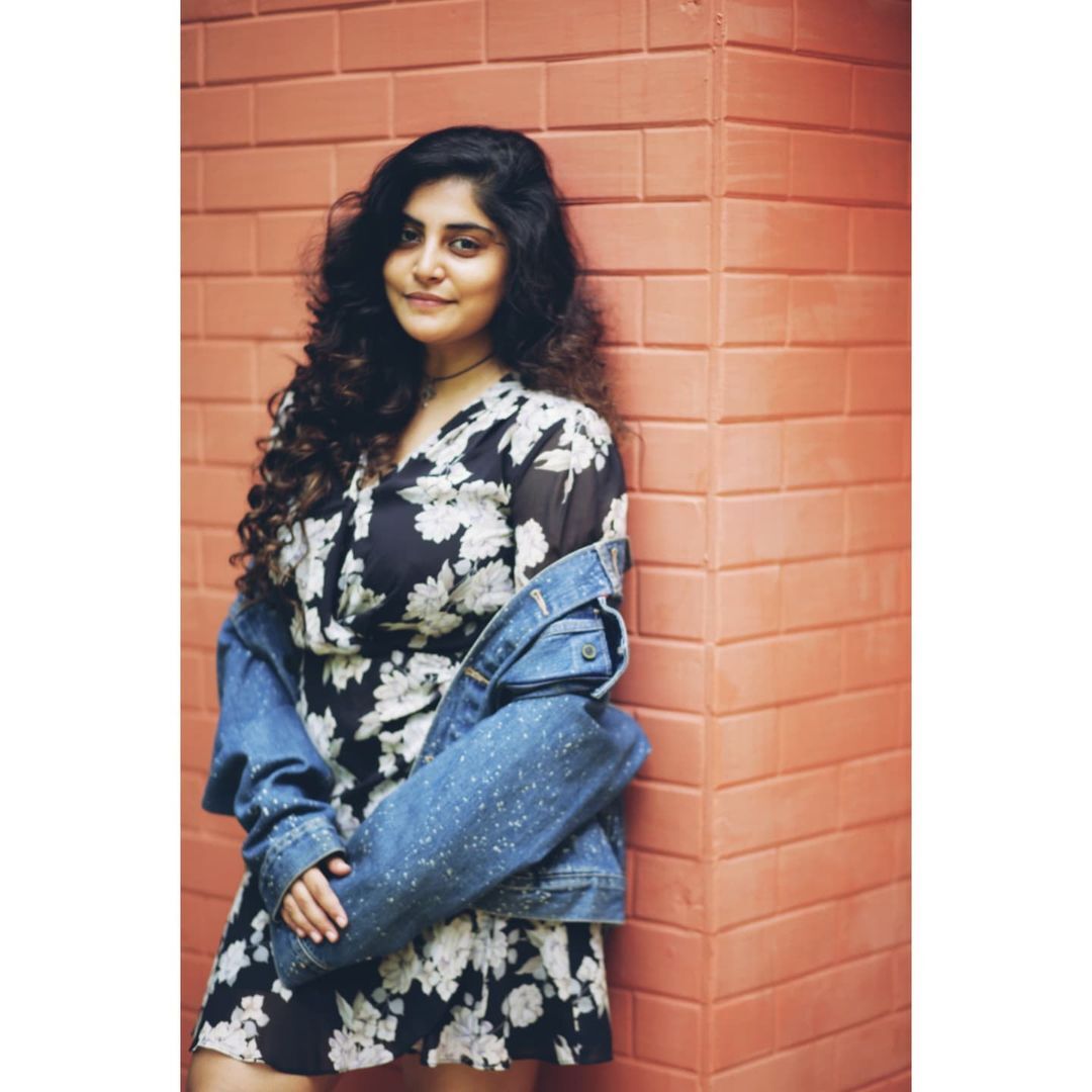 ക്രിസ്തുമസ് അടിച്ചുപൊളിച്ച് മഞ്ജിമ; പുതിയ ചിത്രങ്ങള്‍ ഏറ്റെടുത്ത് സോഷ്യല്‍ മീഡിയ