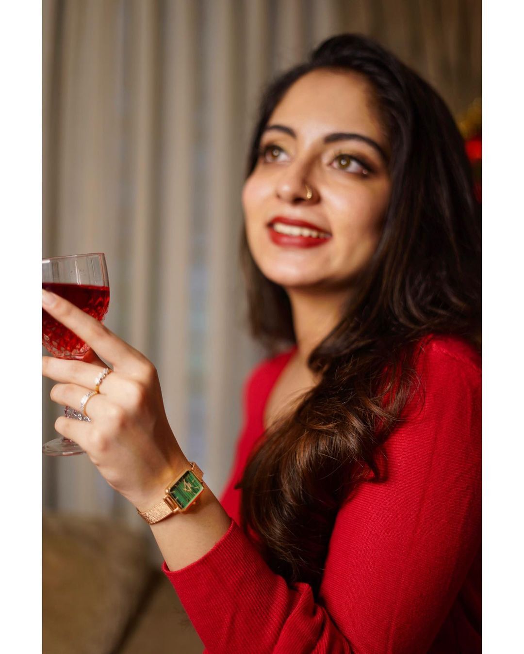 സാരി അഴകില്‍ ഇഷാനി കൃഷ്ണ; എന്തൊരു ഭംഗിയാണെന്ന് ആരാധകര്‍, വൈറല്‍ ചിത്രങ്ങള്‍ കാണാം