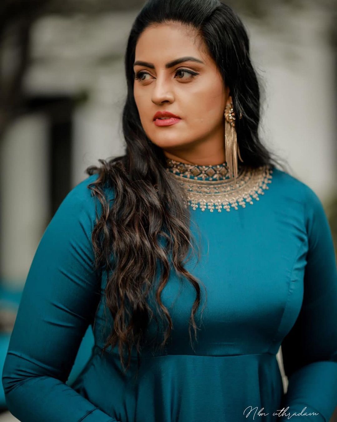 സാരിയില്‍ അതീവ സുന്ദരിയായി സുചിത്ര; ഫോട്ടോഷൂട്ട് ഏറ്റെടുത്ത് ആരാധകര്‍