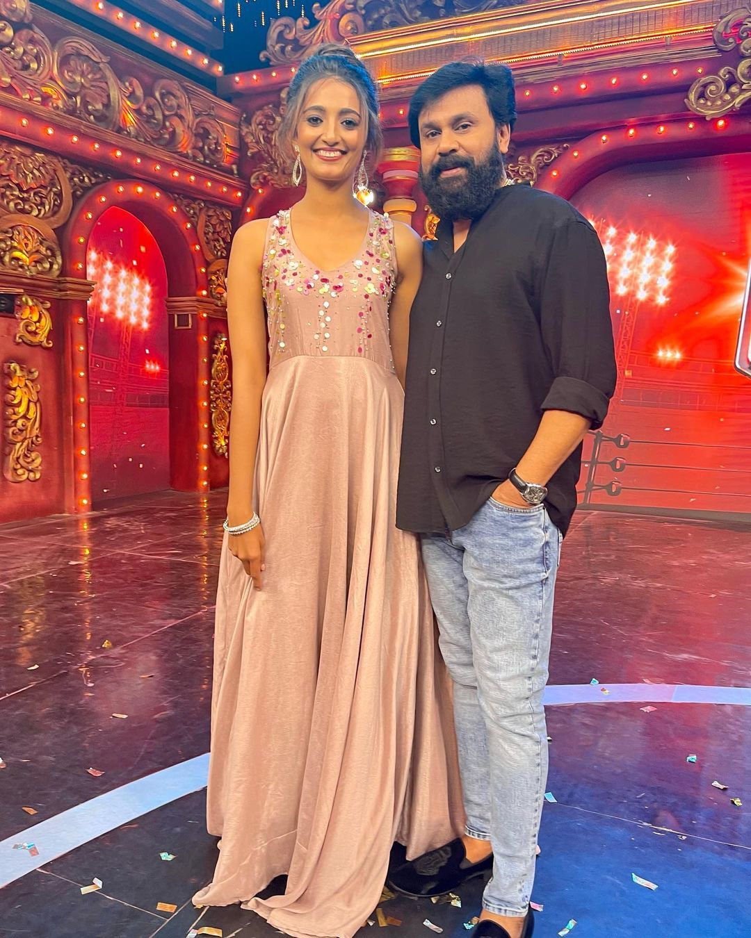 കട്ട താടിയില്‍ ദിലീപേട്ടന്‍...; പൊളി ചിത്രങ്ങള്‍ പങ്കുവച്ച് ഏഞ്ചല്‍ തോമസ്, വൈറല്‍