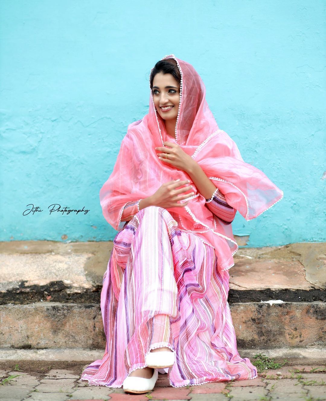 കട്ട താടിയില്‍ ദിലീപേട്ടന്‍...; പൊളി ചിത്രങ്ങള്‍ പങ്കുവച്ച് ഏഞ്ചല്‍ തോമസ്, വൈറല്‍