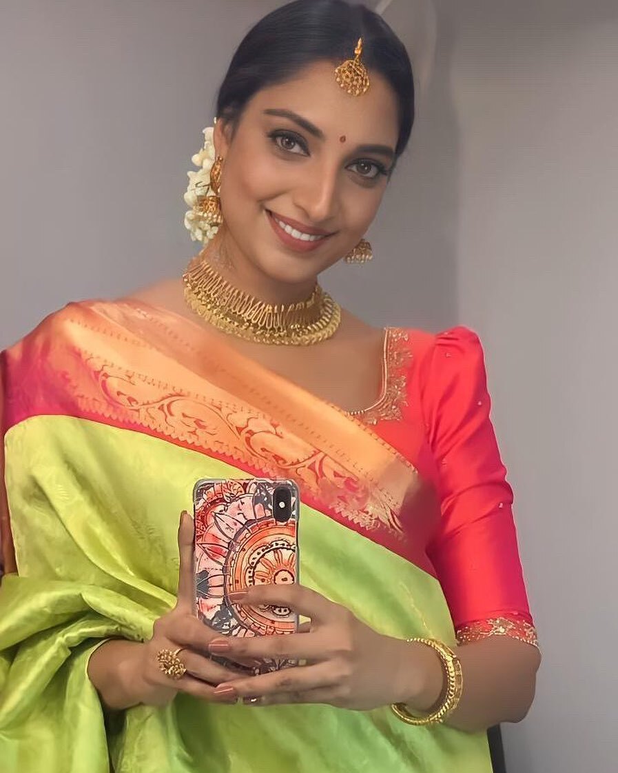 റിതു... അടിപൊളി മേക്കോവറാണല്ലോ, ലുക്ക് പൊളിച്ചെന്ന് ആരാധകര്‍; വൈറല്‍ ഫോട്ടോഷൂട്ട്