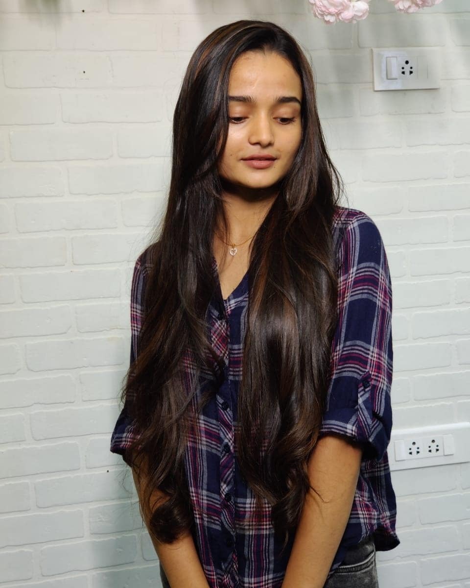 സിംപിൾ ലുക്കിൽ സ്റ്റൈലിഷായി മീനാക്ഷി അനൂപ്, കുട്ടി താരത്തിന്റെ പുതിയ ചിത്രങ്ങൾ കാണാം 