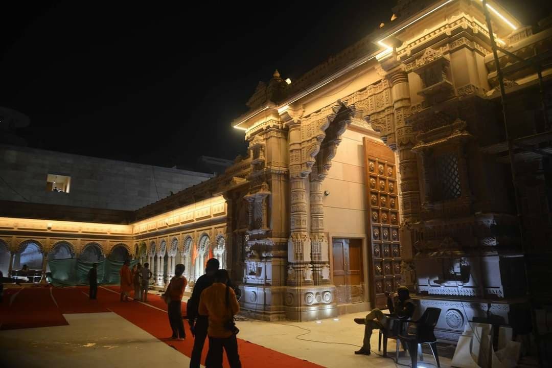 Kashi Vishwanath corridor: बाबा विश्‍वनाथ भगवान मंदिर का हुआ कायाकल्‍प, तस्‍वीरों में देखें भव्‍य और अलौकिक स्‍वरूप 