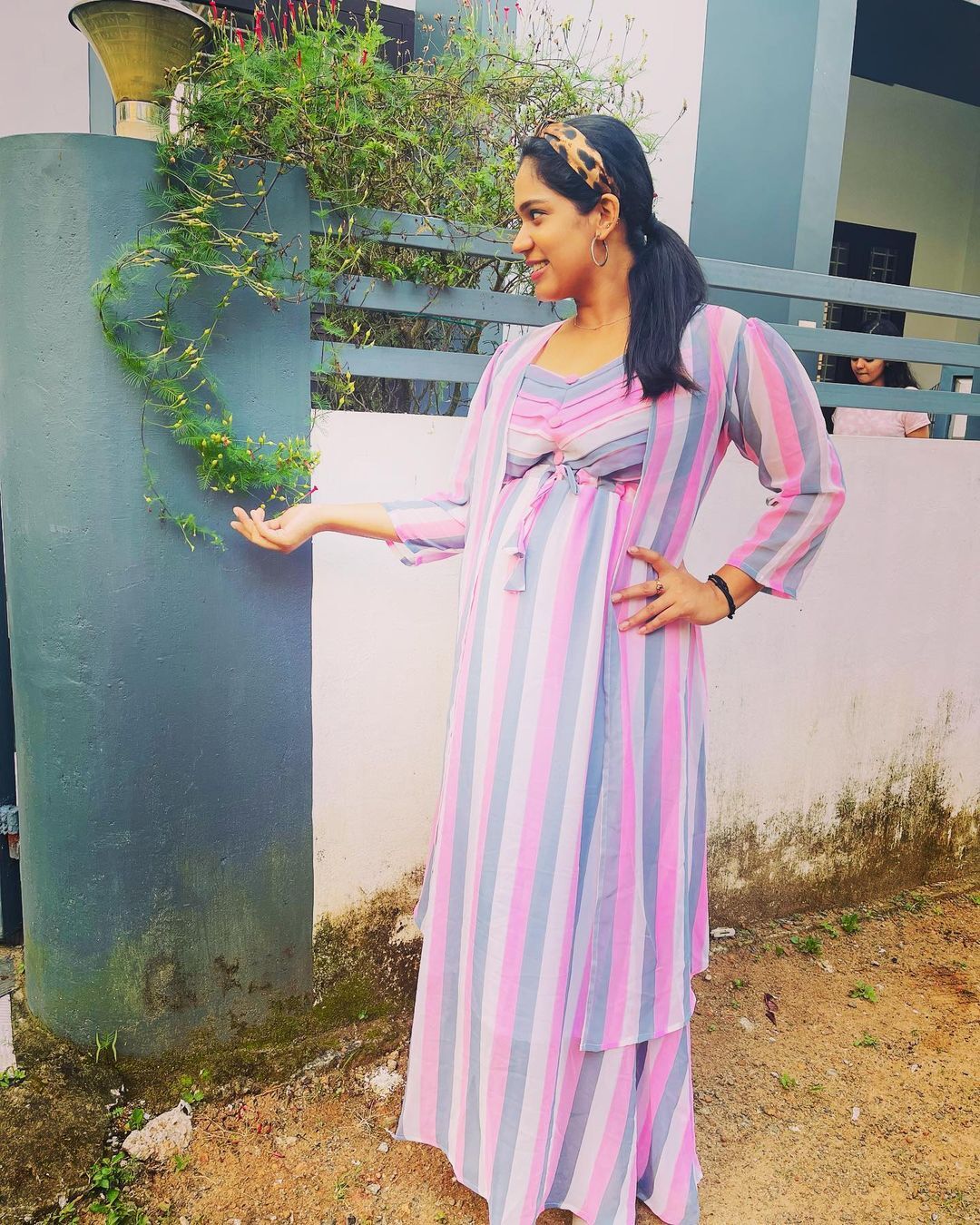 മെറ്റേര്‍ണറ്റി വസ്ത്രങ്ങളില്‍ തിളങ്ങി അതിര മാധവ്; പുതിയ ചിത്രങ്ങള്‍ ഏറ്റെടുത്ത് ആരാധകര്‍