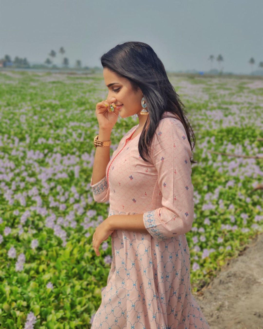 അതീവ സുന്ദരിയായി അതിഥി രവി; പുതിയ ലുക്ക് അടിപൊളിയാണെന്ന് ആരാധകര് ...