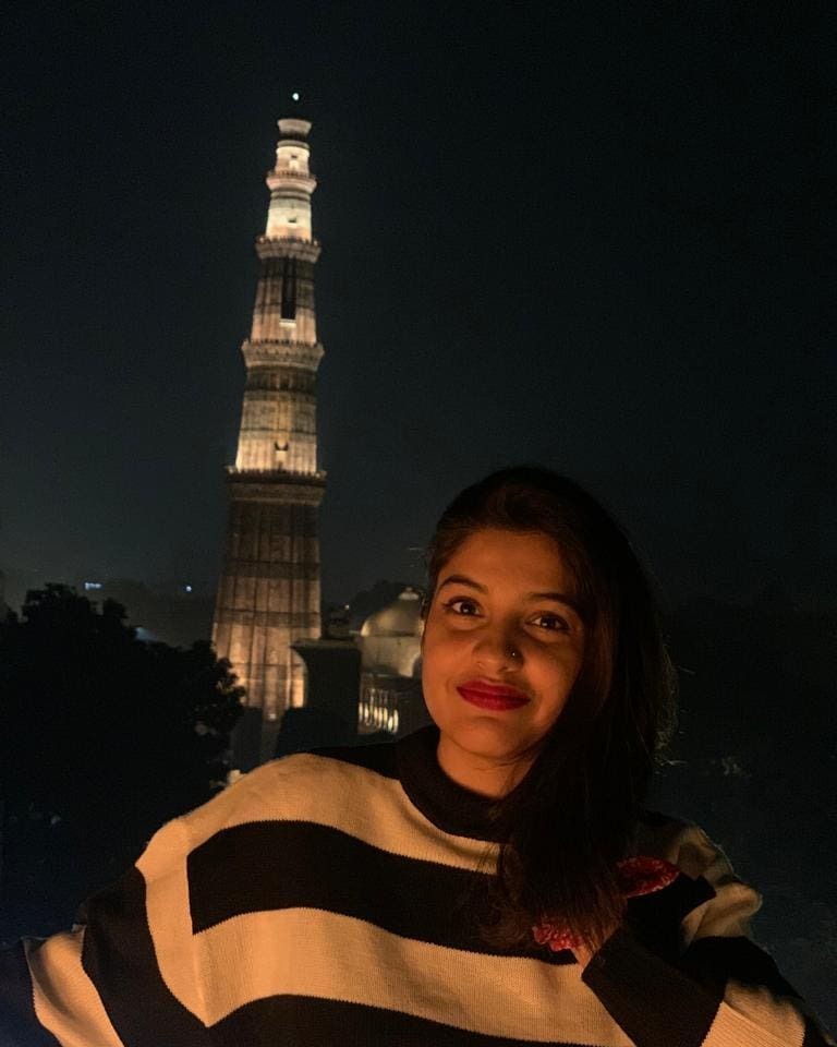 സാരിയില്‍ കിടുക്കി അർച്ചന കവി: പുത്തന്‍ ചിത്രങ്ങള്‍ ഏറ്റെടുത്ത് ആരാധകര്‍