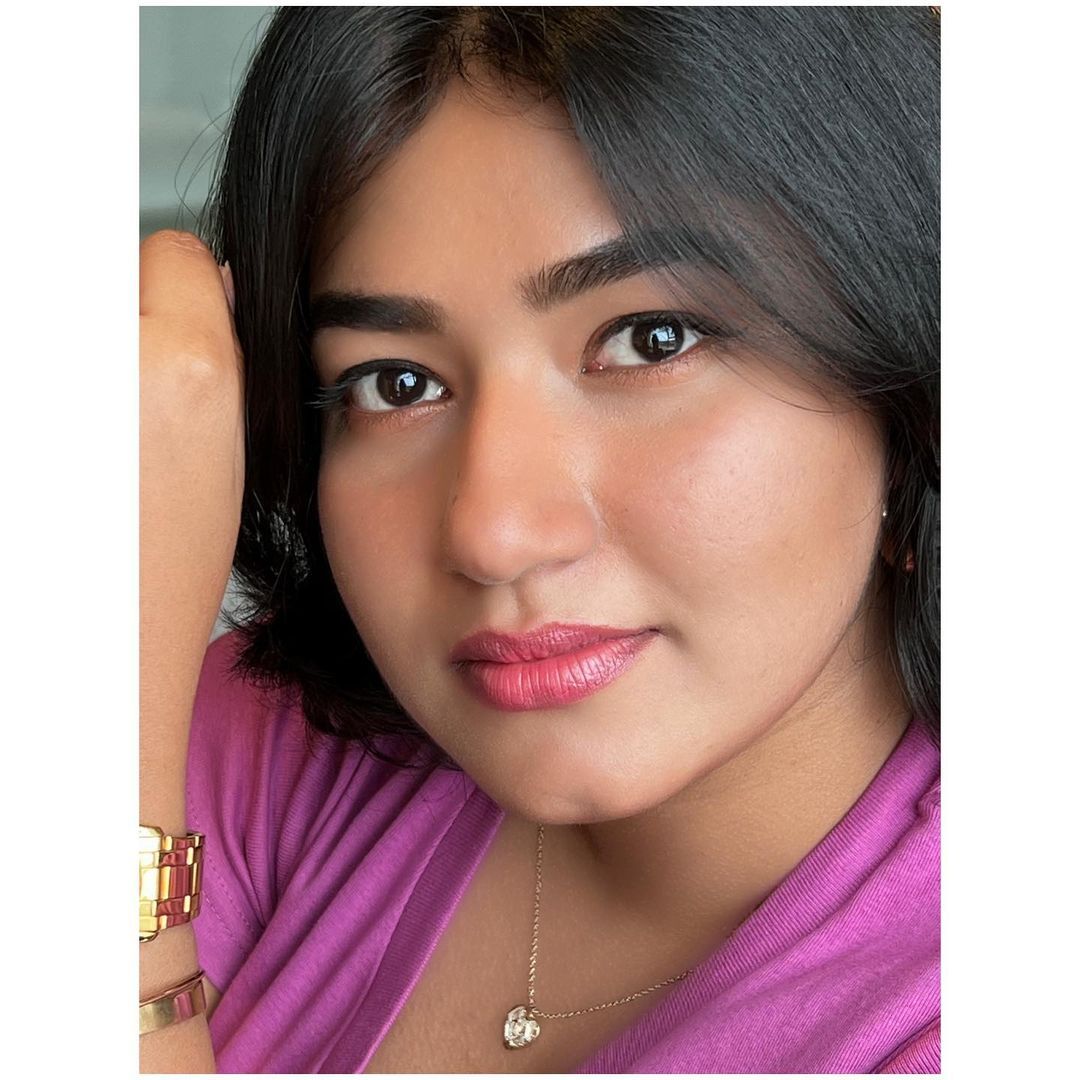 ഷോട്ട് ഹെയര്‍ ലുക്കില്‍ ഗ്രേസ് ആന്റണി; പുതിയ മേക്കോവര്‍ പൊളിച്ചെന്ന് ആരാധകര്‍