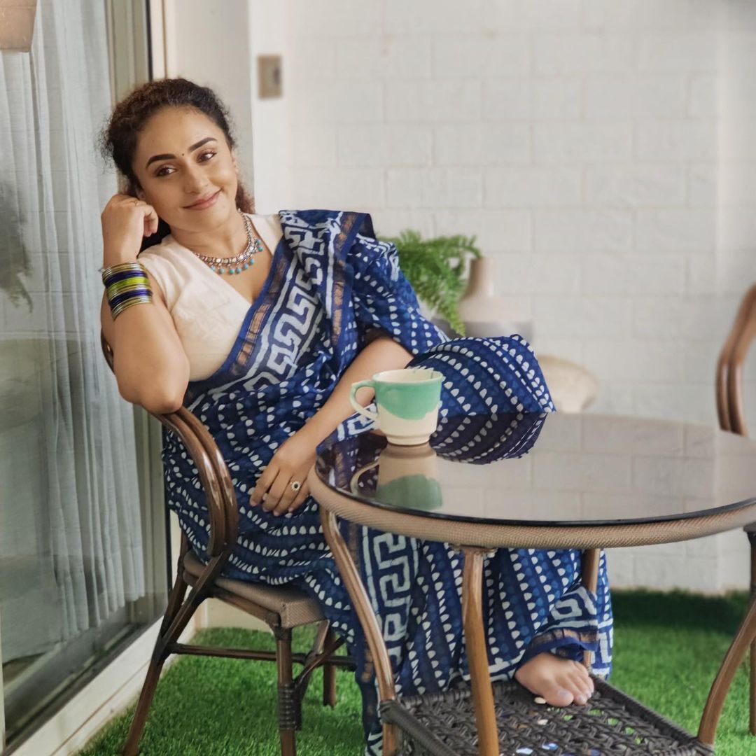 സിമ്പിള്‍ ആന്‍ഡ് കൂള്‍ ലുക്കില്‍ പേളി മാണി; എന്തൊരു അഴകാണെന്ന് ആരാധകര്‍