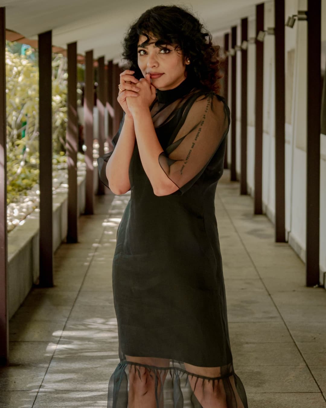 കറുപ്പിൽ ഹെവി ലുക്കിൽ റിമ, ചിത്രങ്ങൾ കാണാം