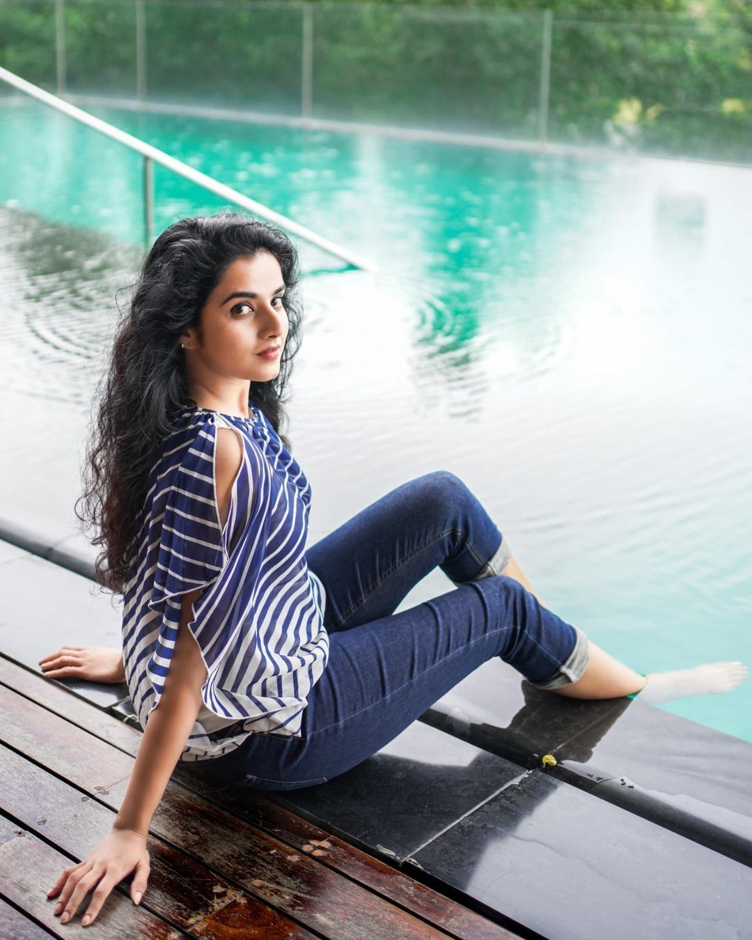 അടിപൊളി ലുക്കില്‍ തിളങ്ങി ആന്‍ ശീതള്‍; പുതിയ ചിത്രങ്ങള്‍ സോഷ്യല്‍ മീഡിയയില്‍ വൈറല്‍