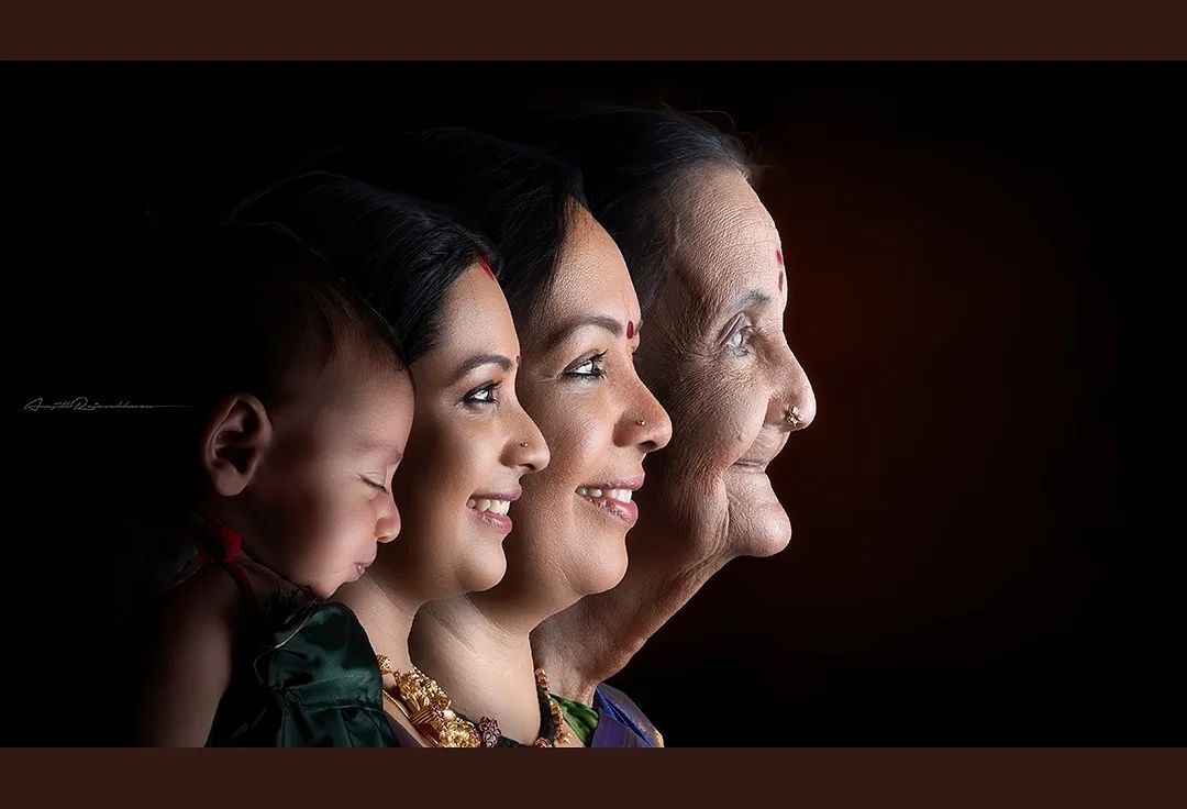 ഒറ്റ ഫ്രയിമില്‍ നാല് തലമുറ; ഒരുമിച്ച് കണ്ടതില്‍ വലിയ സ്‌ന്തോഷമുണ്ടെന്ന് ആരാധകര്‍, വൈറല്‍ ചിത്രങ്ങള്‍