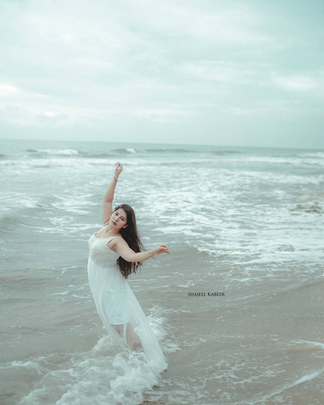 പിങ്ക് ഗേളായി ഉപ്പും മുളകും സുന്ദരി... ചിത്രങ്ങൾ കാണാം