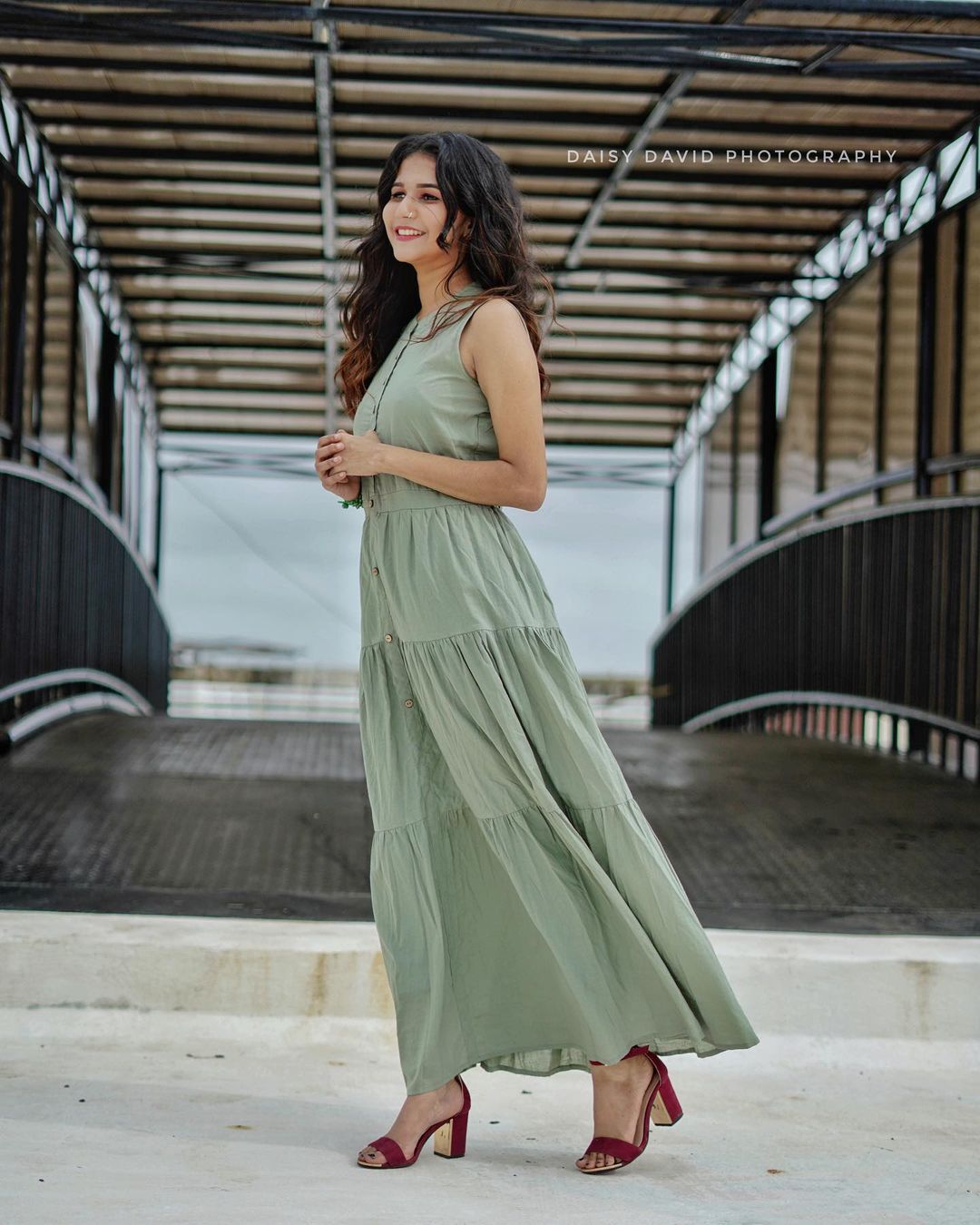 ജൂഹീ... എന്തൊരു അഴകാണ് കാണാന്‍; പുതിയ ഫോട്ടോഷൂട്ട് ഏറ്റെടുത്ത് ആരാധകര്‍