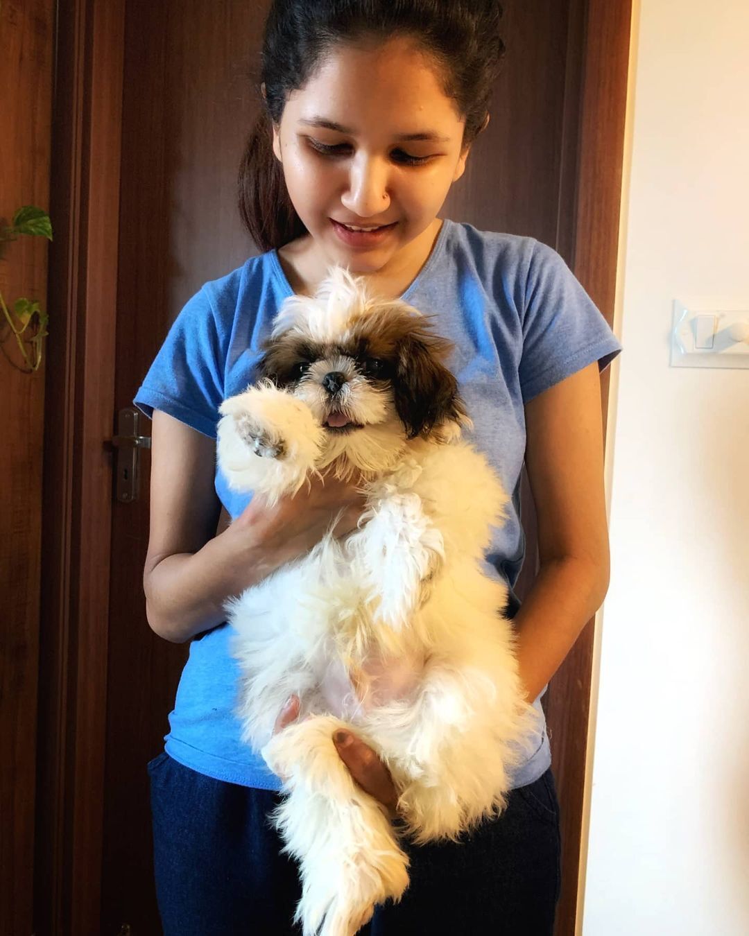 ജൂഹീ... എന്തൊരു അഴകാണ് കാണാന്‍; പുതിയ ഫോട്ടോഷൂട്ട് ഏറ്റെടുത്ത് ആരാധകര്‍