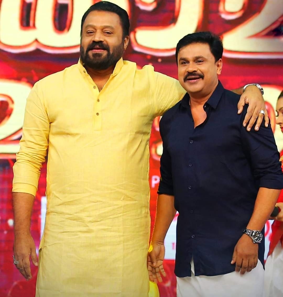 വെട്ടിത്തിളങ്ങി കാവ്യാമാധവന്‍; അതേ ഡ്രസ്സില്‍ മീനാക്ഷിയും... ദിലീപ് എവിടെ? വിവാഹ നിശ്ചയ ചിത്രങ്ങള്‍