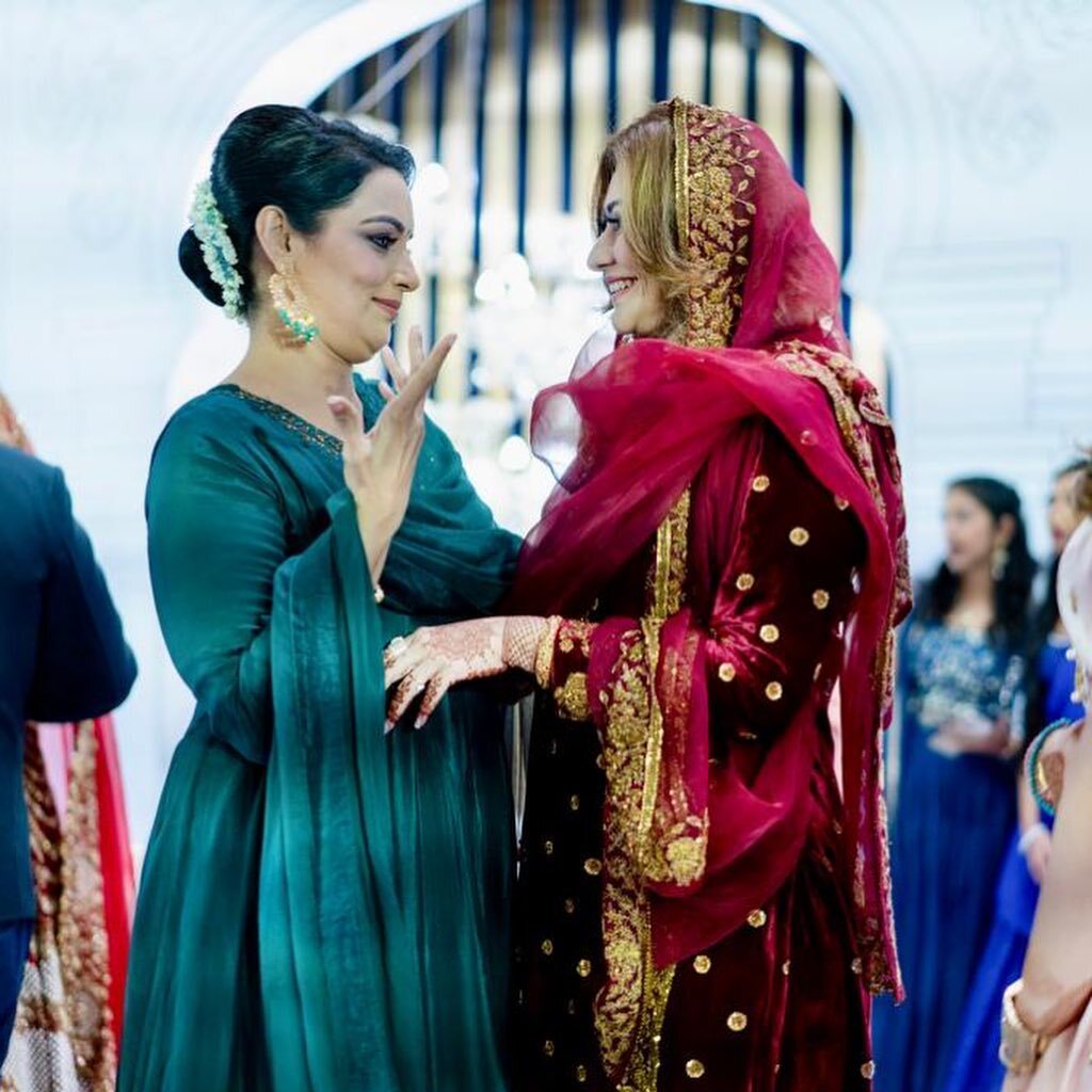 നിനക്ക് നേരുന്നു എല്ലാ സന്തോഷങ്ങളും: മെഹർ റഹ്മാനൊപ്പുള്ള ചിത്രം പങ്കുവെച്ച് നടി ശ്വേതാമേനോന്‍