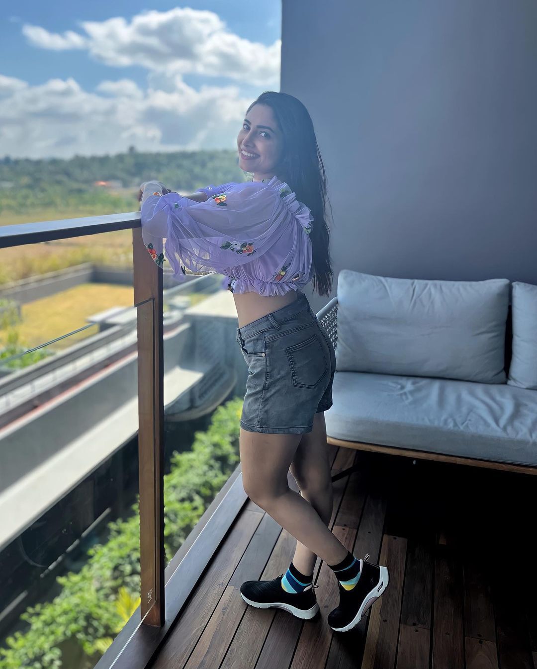 നീ ഒക്കെ ജിമ്മിൽ പോയിട്ട് എന്ത് കാണിക്കാനാ: പരിഹസിക്കുന്നവർക്ക് ചുട്ട മറുപടിയുമായി അമേയ മാത്യു