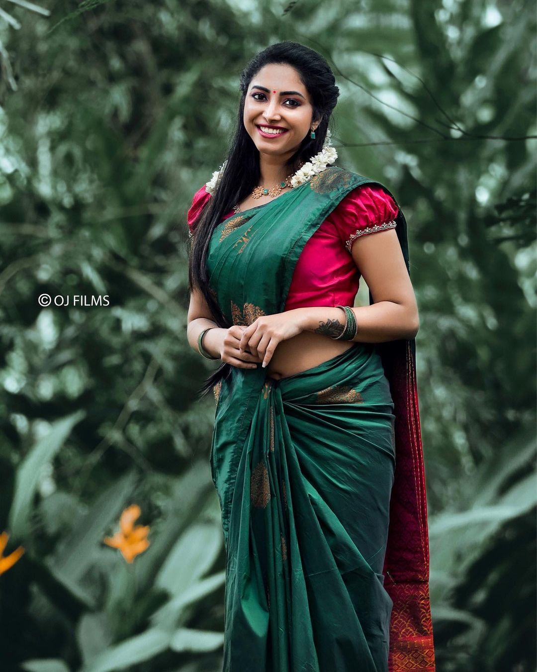 നീ ഒക്കെ ജിമ്മിൽ പോയിട്ട് എന്ത് കാണിക്കാനാ: പരിഹസിക്കുന്നവർക്ക് ചുട്ട മറുപടിയുമായി അമേയ മാത്യു