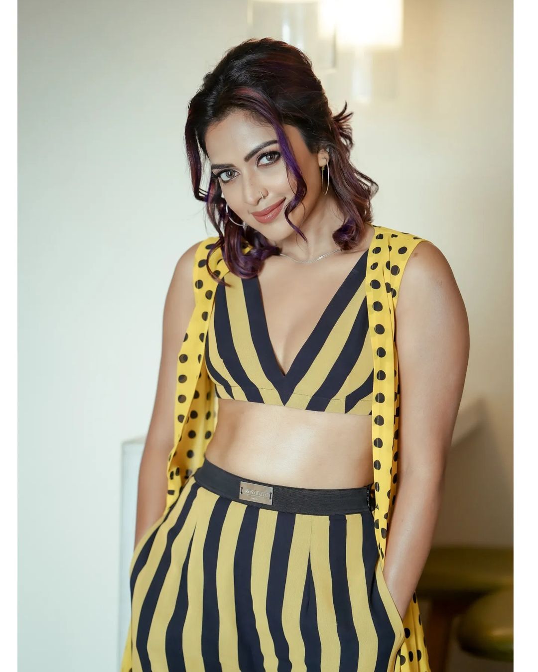  ഞെട്ടിച്ച് അമല പോൾ.. നടിയുടെ കിടിലൻ ഫോട്ടോഷൂട്ട് വീണ്ടും വൈറൽ 