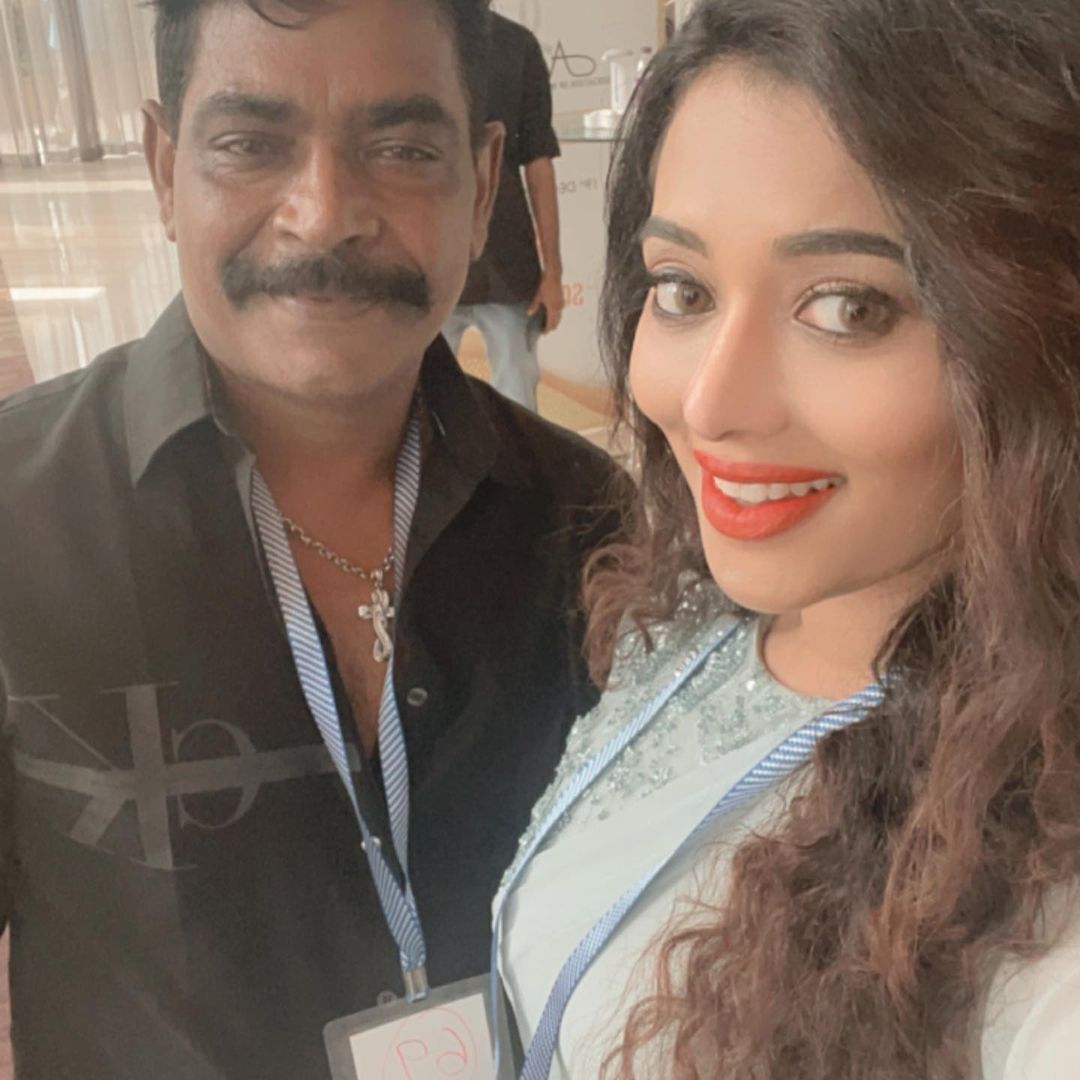 രമ്യയെ ചേർത്ത് നിർത്തി മഞ്ജു വാര്യർ മുതല്‍ ആന്റണി പെരുമ്പാവൂർ വരെ: വൈറല്‍ ചിത്രങ്ങള്‍