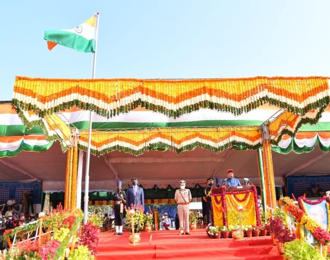 ಚಿತ್ರಗಳು: ಕರ್ನಾಟಕದಲ್ಲಿ ಸಂಭ್ರಮದ ಗಣರಾಜ್ಯೋತ್ಸವ ದಿನಾಚರಣೆ