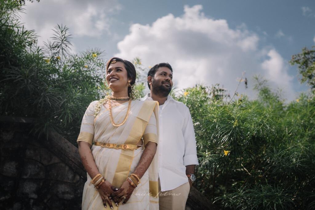 അശ്വിന്‍ ശരവണനും കാവ്യയും വിവാഹിതരായി; ചിത്രങ്ങള്‍ കാണാം