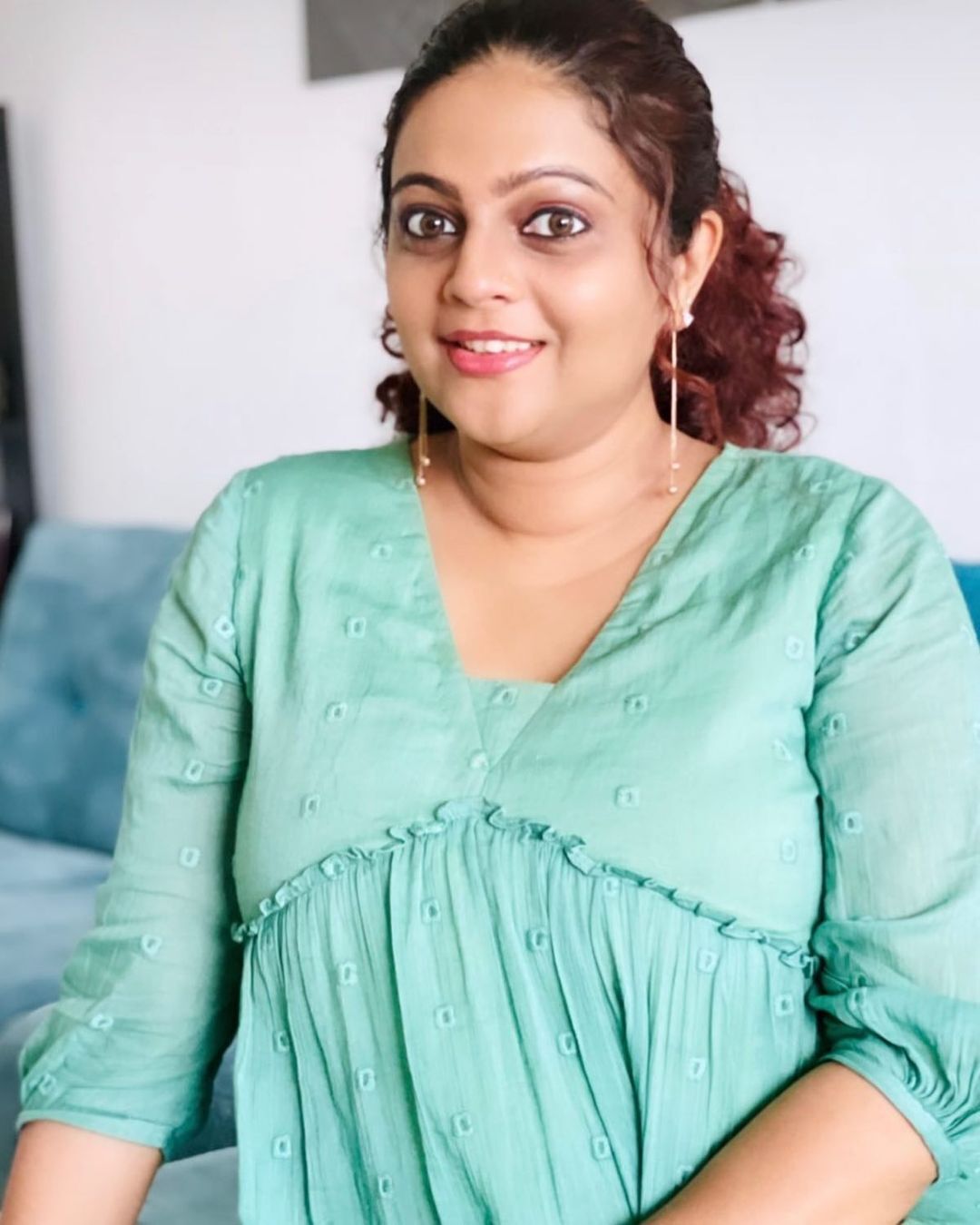 ഏതാണ് ഈ സുന്ദരിയായ രാജകുമാരി; അശ്വതിയുടെ ചിത്രങ്ങള്‍ ഏറ്റെടുത്ത് സോഷ്യല്‍ മീഡിയ