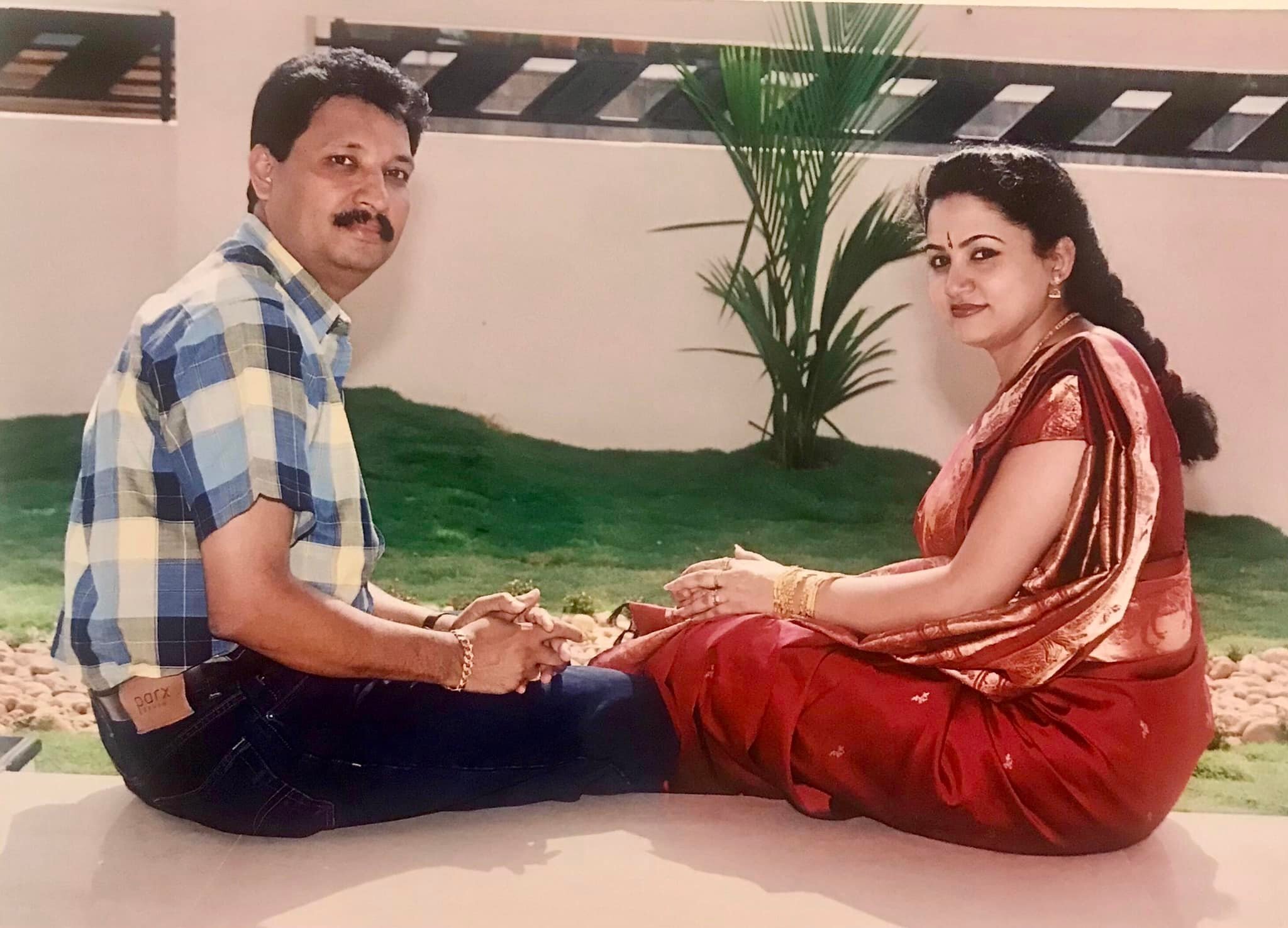 നടി ശീലു എബ്രഹാമിന്റെ വിവാഹം കഴിഞ്ഞിട്ട് 17 വര്‍ഷം; ആഘോഷമാക്കി താരം... ചിത്രങ്ങള്‍