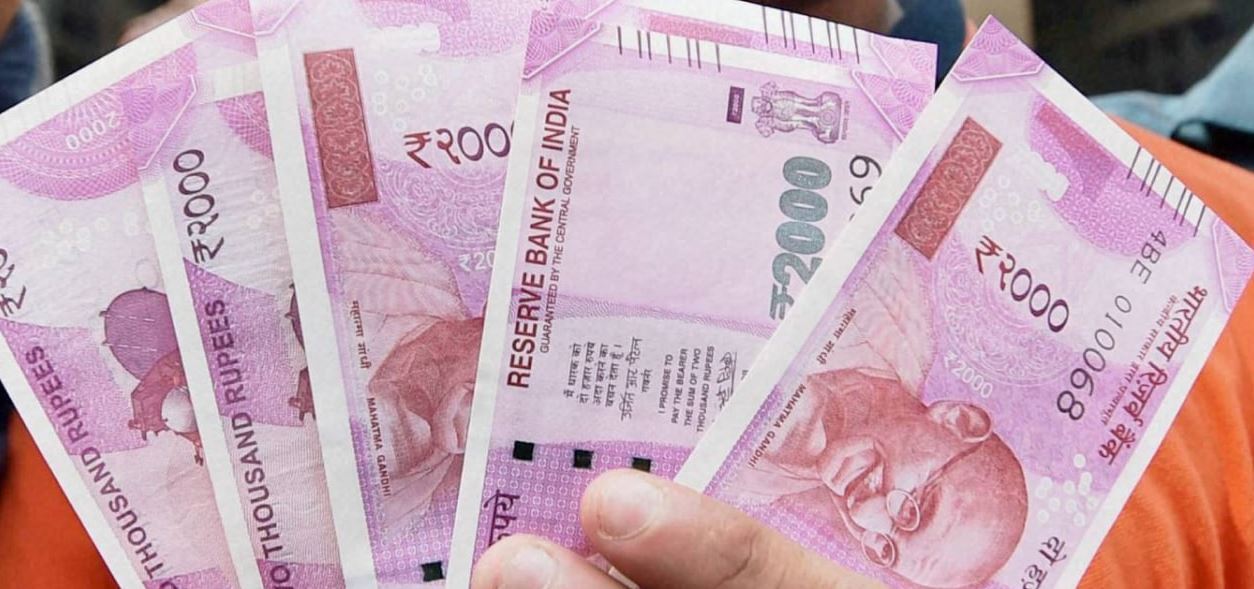 নকল ‌২০০০ টাকার নোট কীভাবে চিনবেন?‌ সহজভাবে এভাবে চিনে নিন