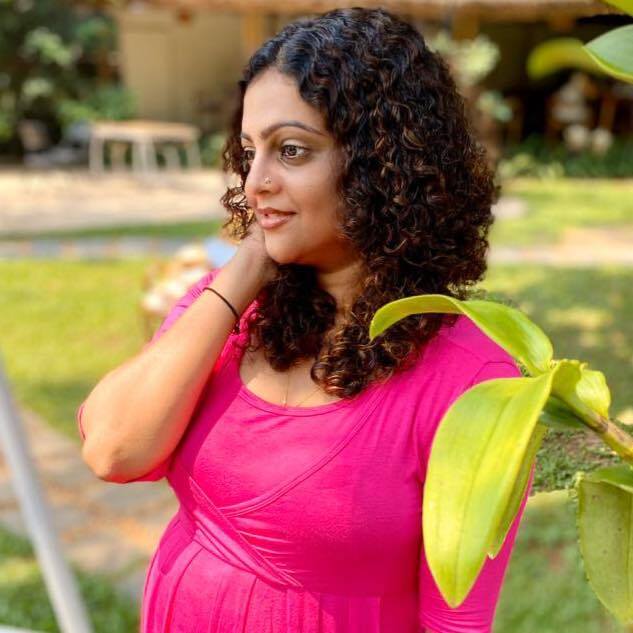 പാന്റ് എവിടെയെന്ന് 'ചൊറി കമന്റ്'; കലക്കന്‍ മറുപടി നല്‍കി അശ്വതി ശ്രീകാന്ത്