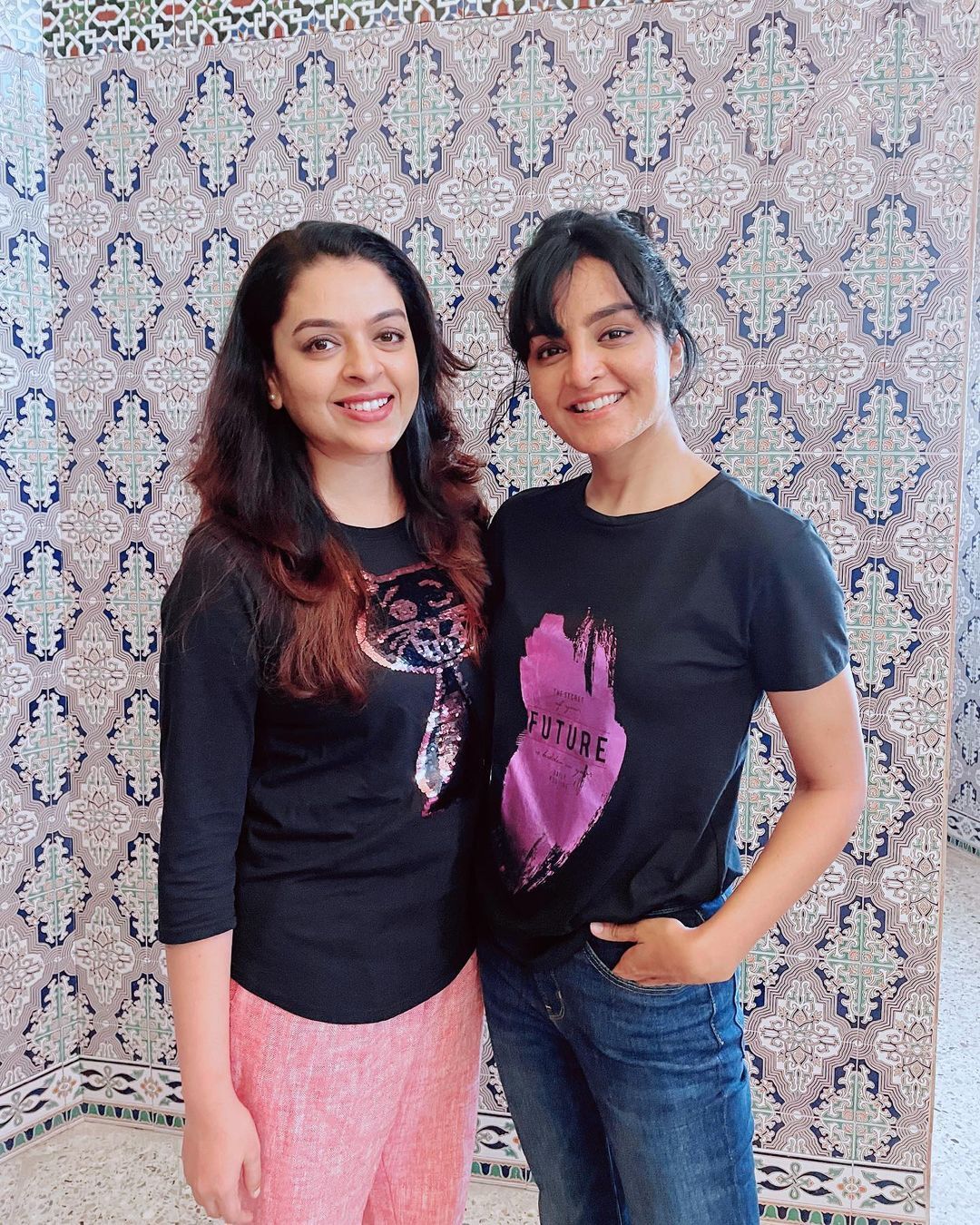 ഞാന്‍ ഭാഗ്യവതിയല്ല, അനുഗ്രഹിക്കപ്പെട്ടവള്‍: ലേഡി സൂപ്പർ സ്റ്റാറിനൊപ്പമുള്ള ചിത്രം പങ്കുവെച്ച് രാധിക