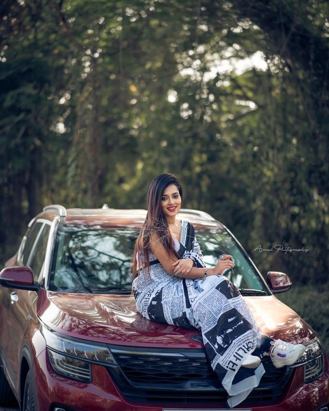 ഇത് തനിനാടന്‍ ലുക്ക്: പിറന്നാള്‍ ദിനത്തില്‍ അമ്പലത്തില്‍ പോയി വരുന്ന രമ്യ പണിക്കർ, വൈറല്‍ ചിത്രങ്ങള്‍ 