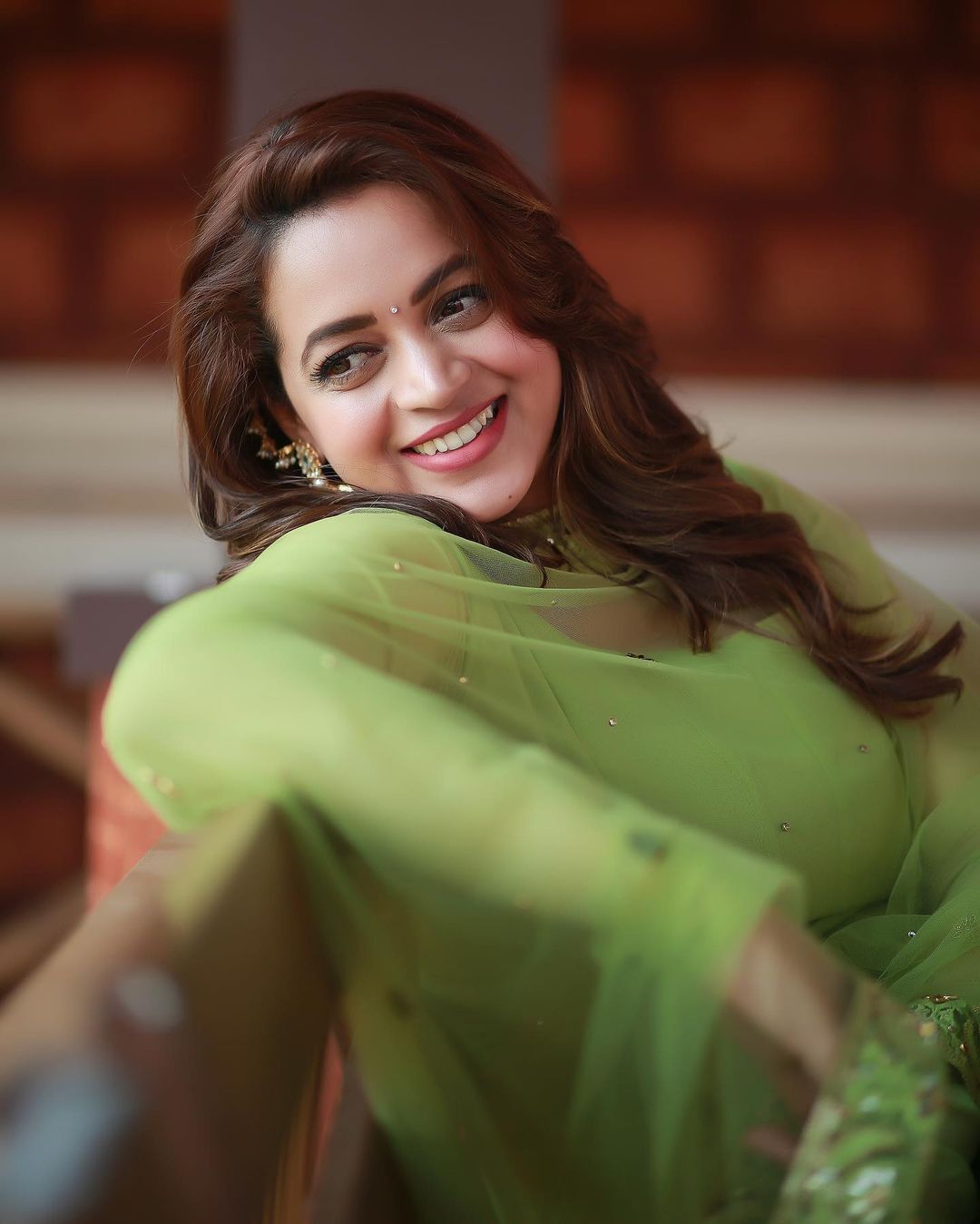 'മേക്കപ്പോ'.. അത് ഞാൻ തന്നെയെന്ന് ഭാവന, ഗ്രീൻ ആപ്പിളെന്ന് ആരാധകർ, വൈറൽ ചിത്രങ്ങൾ കാണാം