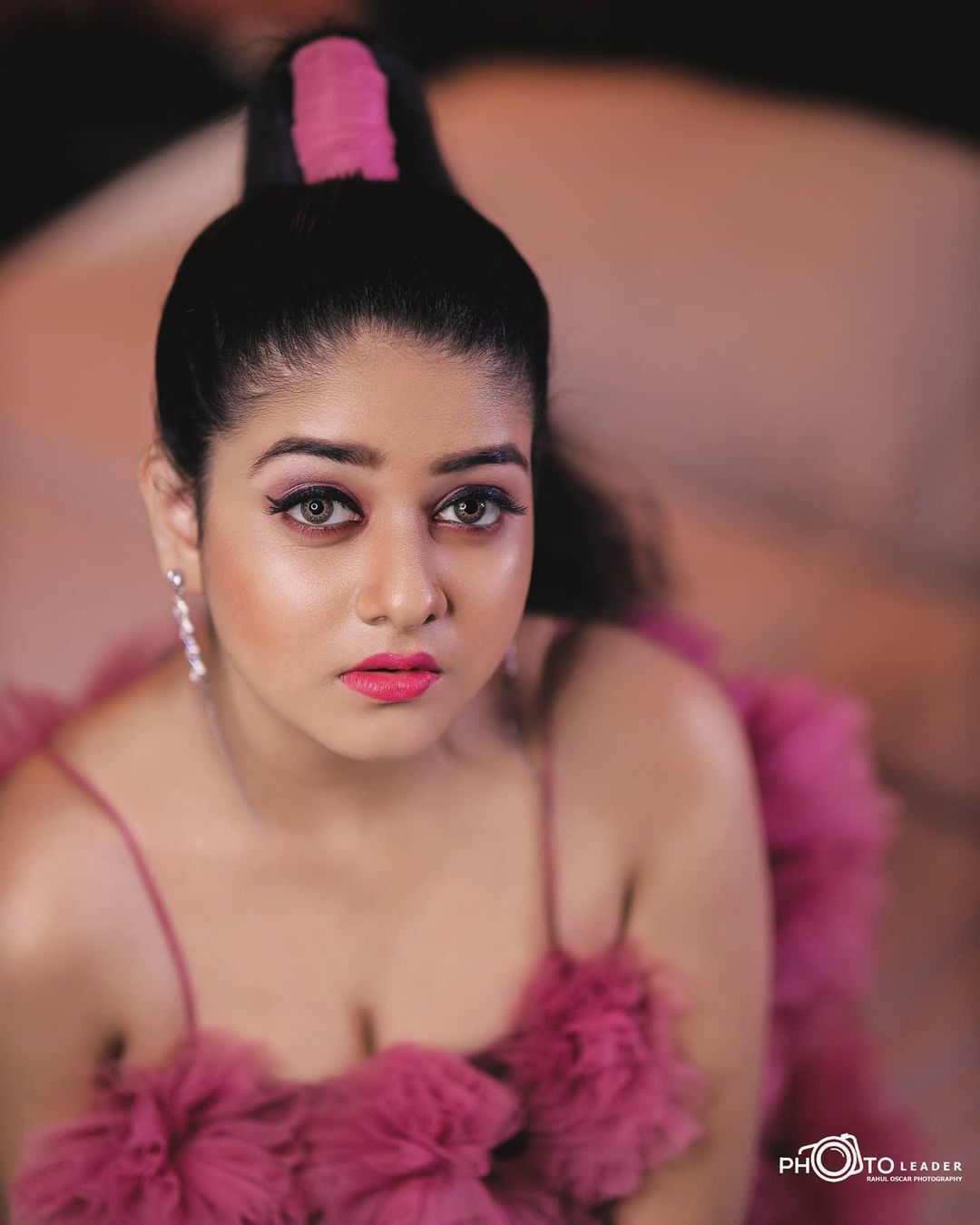 'ജസ്റ്റ് വാവ്'..ബ്ലൂ ഗൗണിൽ ഹോട്ട് ലുക്കിൽ നടി സാനിയ ബാബു; ഏറ്റെടുത്ത് ആരാധകർ