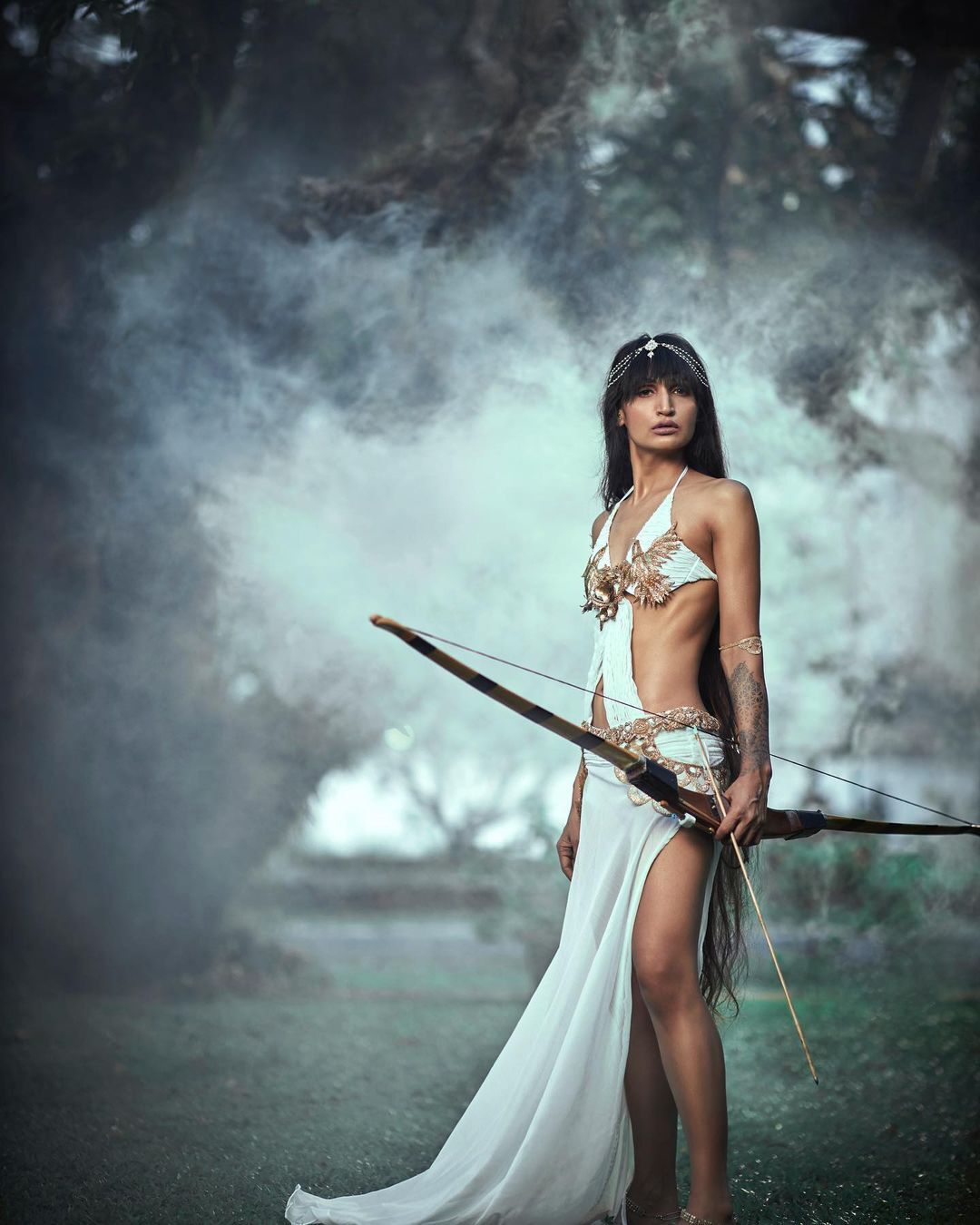 'ലജ്ജ തോന്നുന്നില്ല, എന്റെ ശരീരം എന്റെ കവചം', ബിഗ് ബോസ് താരം ഡിംപൽ ഭാലിന്റെ കിടിലൻ ഫോട്ടോഷൂട്ട് ചിത്രങ്ങൾ