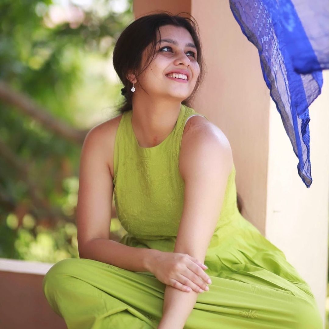 നിരഞ്ജനാ... എന്തൊരു ക്യൂട്ടാണ് കാണാന്‍; വൈറല്‍ ചിത്രങ്ങള്‍ ഏറ്റെടുത്ത് ആരാധകര്‍