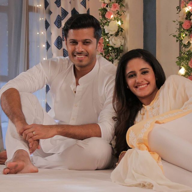 Photos: जानिए एक एपिसोड का कितना चार्ज करती हैं 'गुम हैं किसी के प्यार में' फेम सई जोशी उर्फ आयशा सिंह