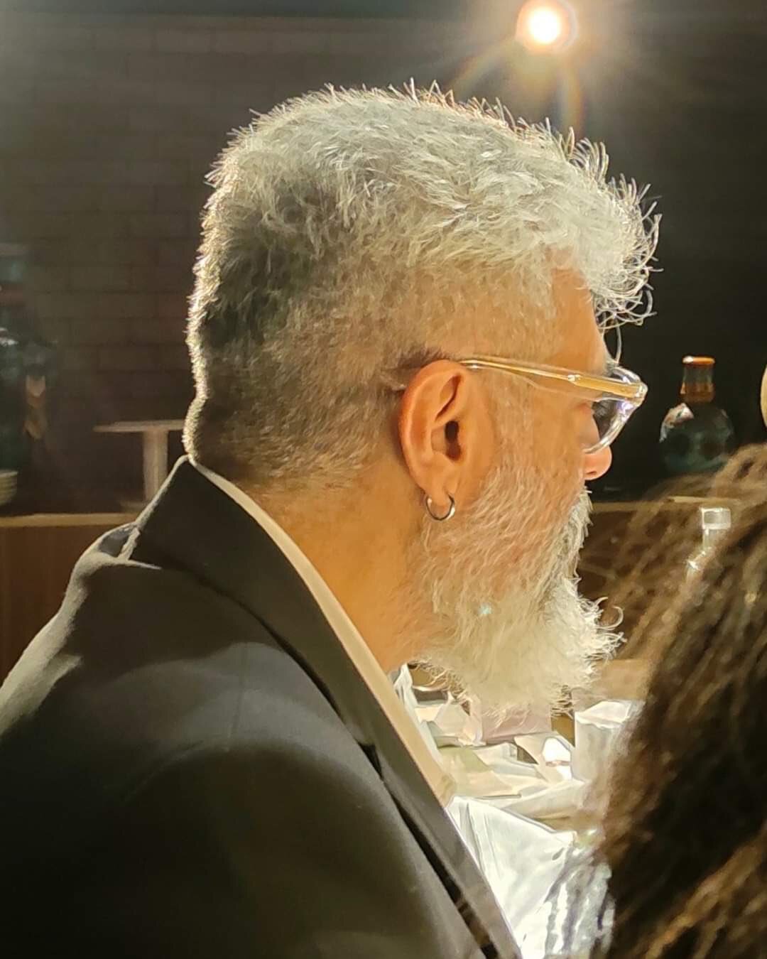 ഏറെ കാലത്തിന് ശേഷം അജിതിന്റെ കുടുംബ ചിത്രം പുറത്ത്; ഏറ്റെടുത്ത് ആരാധകര്‍, വൈറല്‍