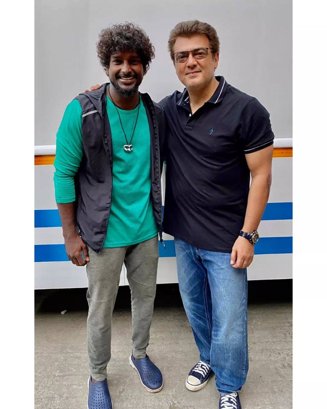 ഏറെ കാലത്തിന് ശേഷം അജിതിന്റെ കുടുംബ ചിത്രം പുറത്ത്; ഏറ്റെടുത്ത് ആരാധകര്‍, വൈറല്‍