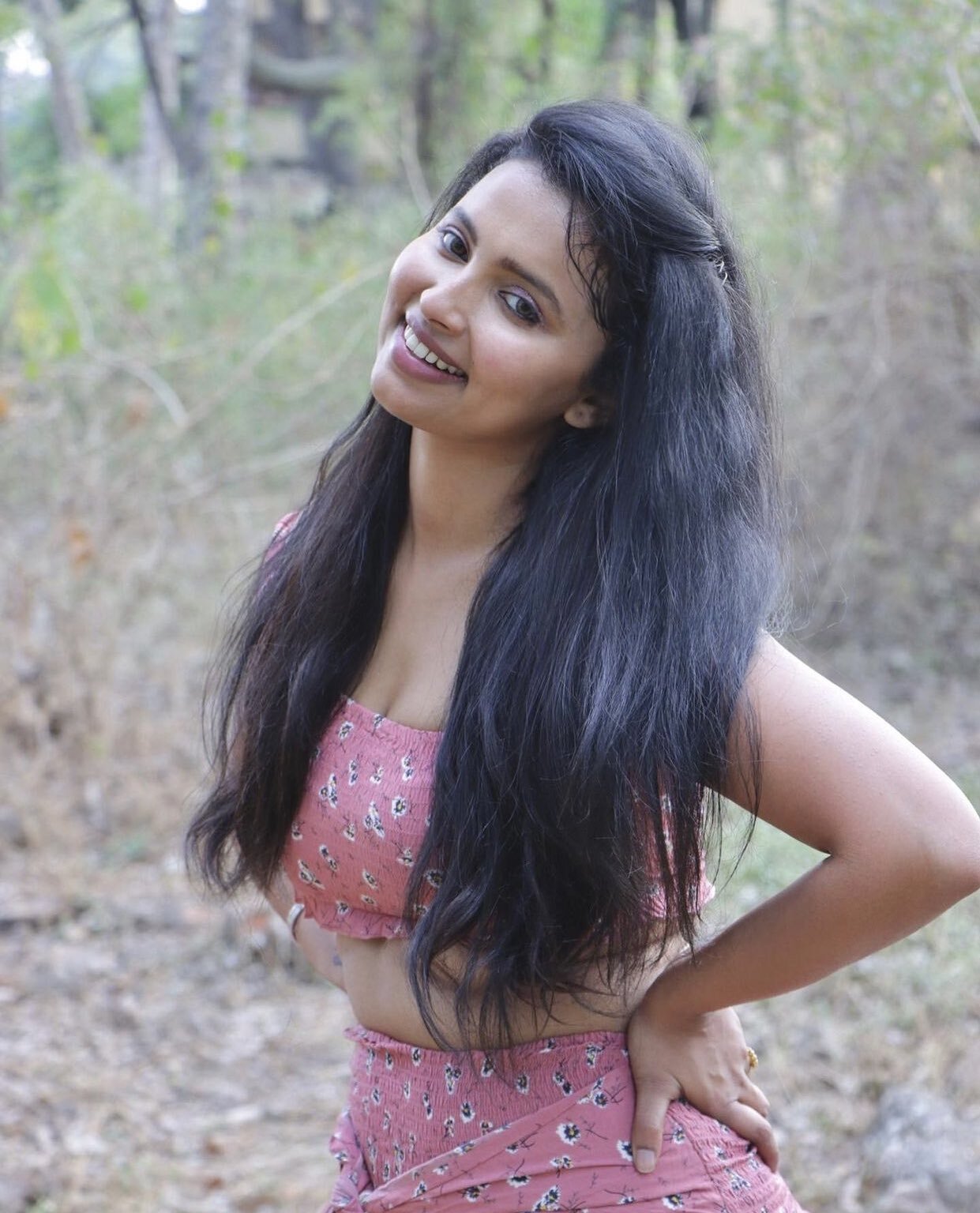 అనికా..నిద్ర లేకుండా చేసిందిగా (ఫొటోలు)