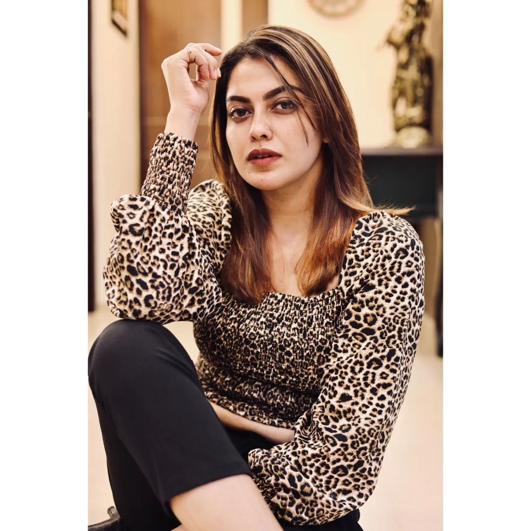  'അനുശ്രീ മുത്താണ്'......പേൾ അഴകിൽ നടിയുടെ എലഗന്റ് ഫോട്ടോസ്.. വൈറൽ 