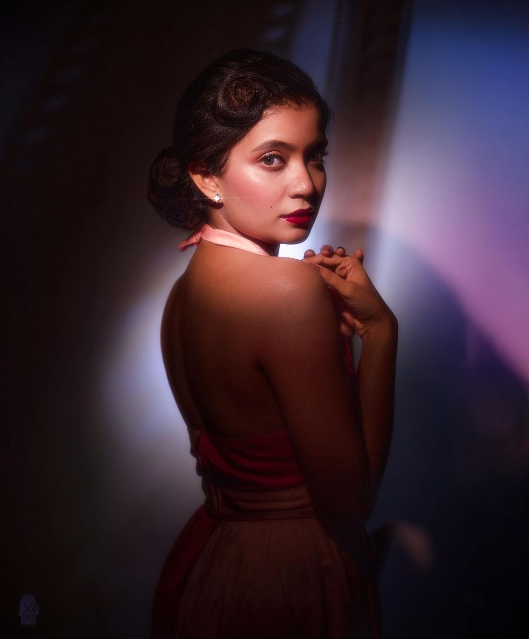 ബീച്ചിലൊരു ചില്ലിങ്ങ്: വൈറലായി പ്രിയതാരം അന്ന ബെന്നിന്റെ പുത്തന്‍ ചിത്രങ്ങള്‍ 