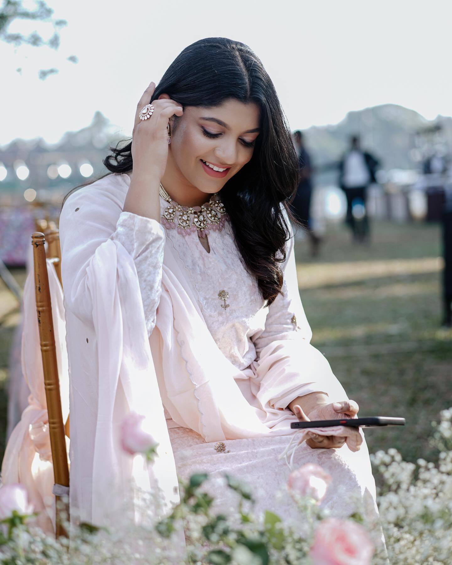 സൗന്ദര്യം നിറച്ച് അപര്‍ണ ബാലമുരളി; നടിയുടെ വൈറല്‍ ചിത്രങ്ങള്‍ കാണാം