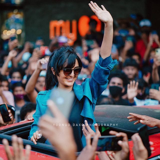 മഞ്ജുവാര്യരുടെ ക്യൂട്ട് ചിത്രങ്ങള്‍ കാണാം... പുതിയ ചിത്രത്തോടൊപ്പം നടിയുടെ കിടിലന്‍ ഉപദേശവും